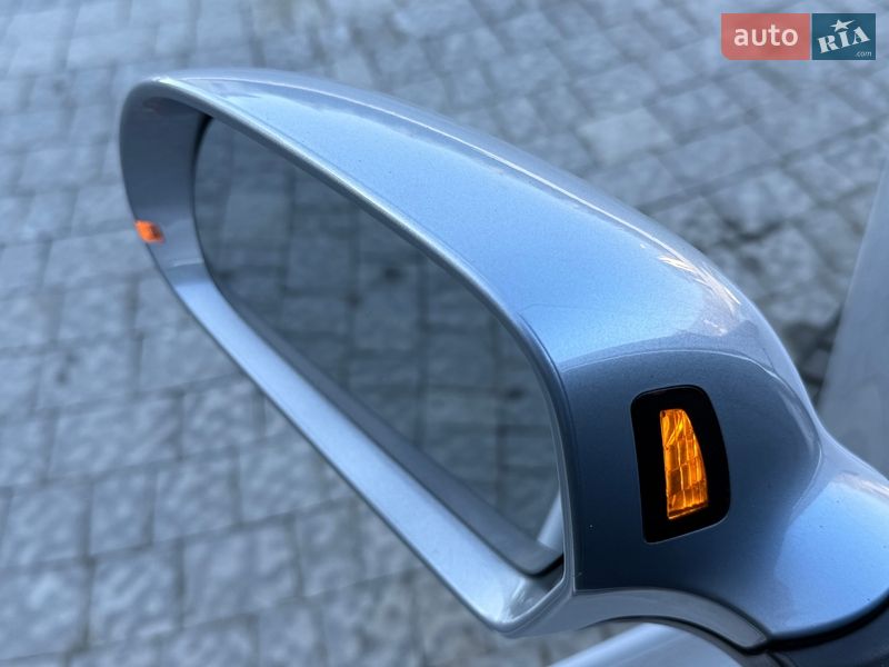 Внедорожник / Кроссовер Audi Q3 2015 в Дрогобыче