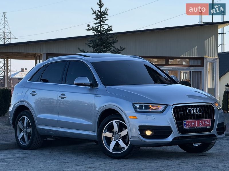 Внедорожник / Кроссовер Audi Q3 2015 в Дрогобыче