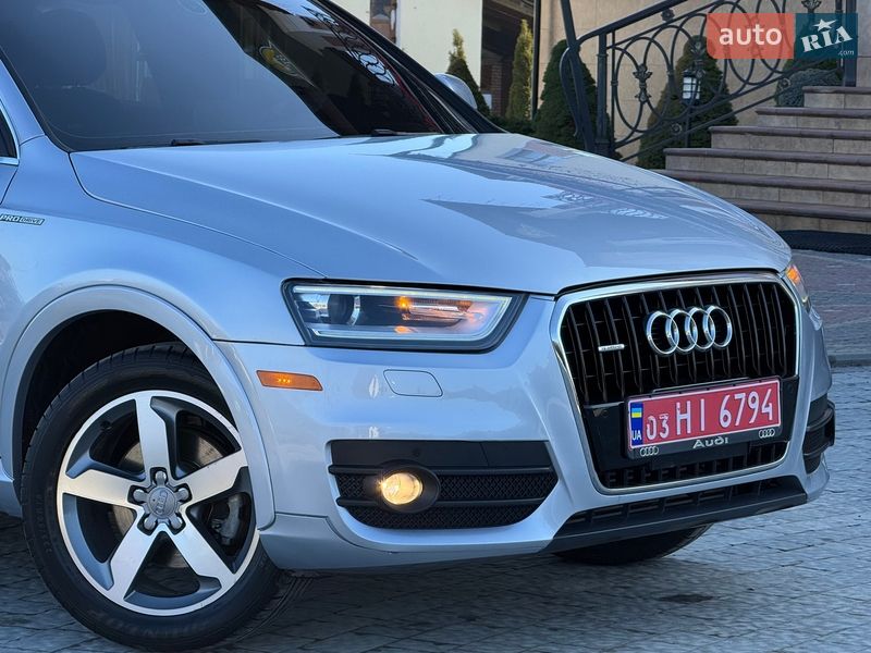 Внедорожник / Кроссовер Audi Q3 2015 в Дрогобыче