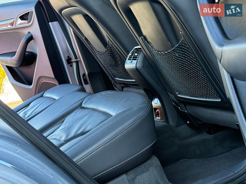 Внедорожник / Кроссовер Audi Q3 2015 в Дрогобыче