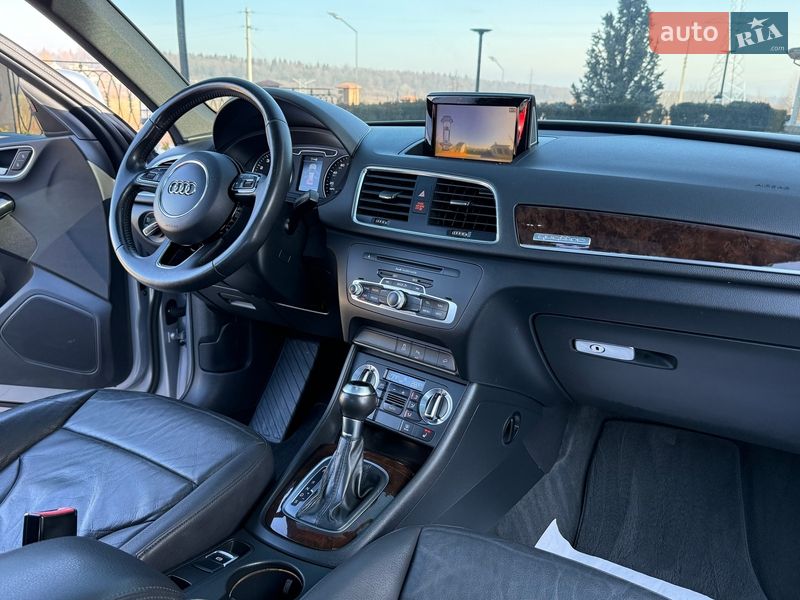 Внедорожник / Кроссовер Audi Q3 2015 в Дрогобыче