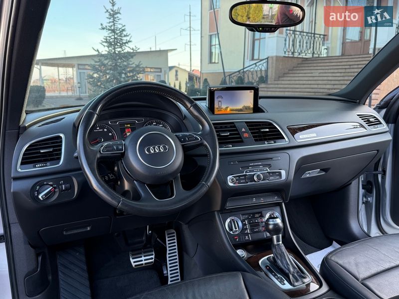 Внедорожник / Кроссовер Audi Q3 2015 в Дрогобыче