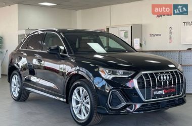 Позашляховик / Кросовер Audi Q3 2025 в Києві
