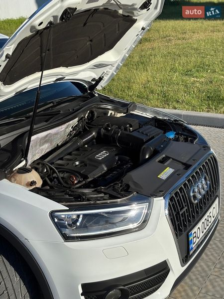 Позашляховик / Кросовер Audi Q3 2011 в Гусятині