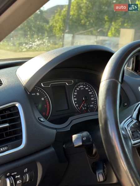 Позашляховик / Кросовер Audi Q3 2011 в Гусятині