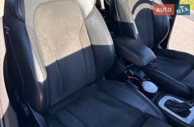 Позашляховик / Кросовер Audi Q3 2011 в Гусятині