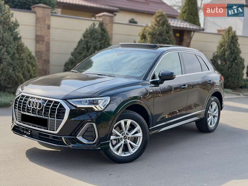 Внедорожник / Кроссовер Audi Q3 2023 в Одессе