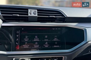 Внедорожник / Кроссовер Audi Q3 2023 в Одессе