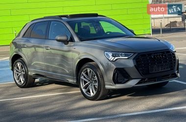 Позашляховик / Кросовер Audi Q3 2024 в Києві
