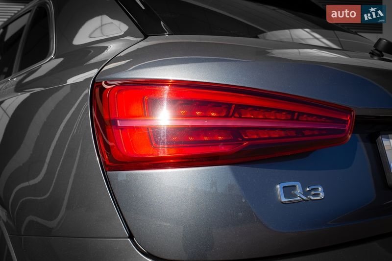 Позашляховик / Кросовер Audi Q3 2016 в Києві