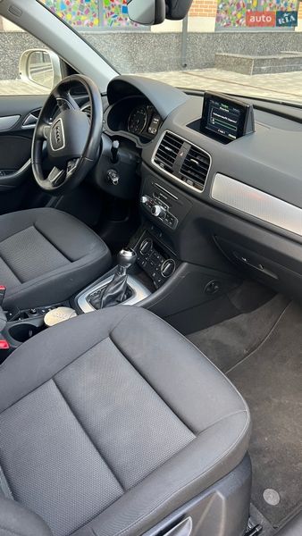 Внедорожник / Кроссовер Audi Q3 2016 в Харькове