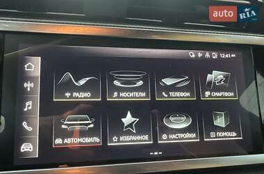 Позашляховик / Кросовер Audi Q3 2024 в Києві