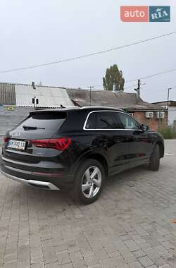 Внедорожник / Кроссовер Audi Q3 2020 в Хмельницком