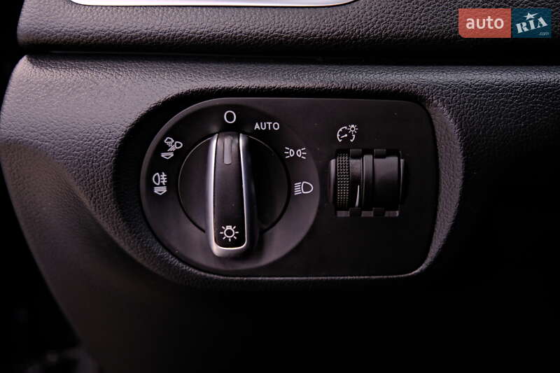 Позашляховик / Кросовер Audi Q3 2018 в Одесі