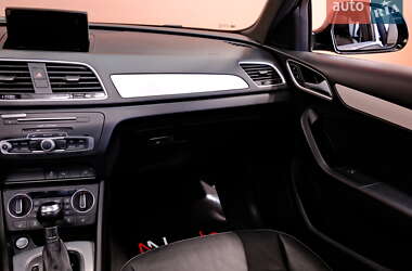 Внедорожник / Кроссовер Audi Q3 2018 в Одессе