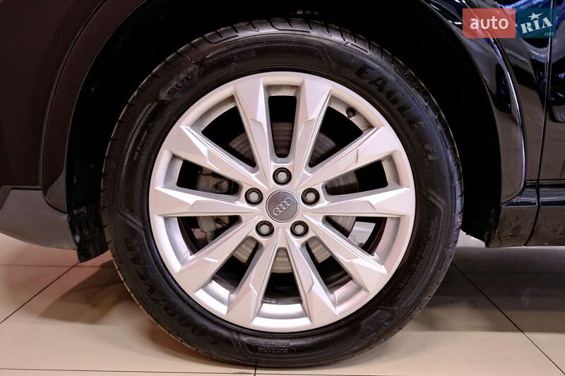 Позашляховик / Кросовер Audi Q3 2018 в Одесі