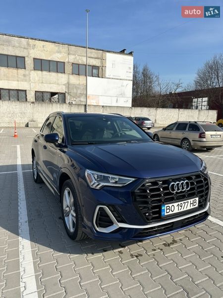 Внедорожник / Кроссовер Audi Q3 2020 в Тернополе