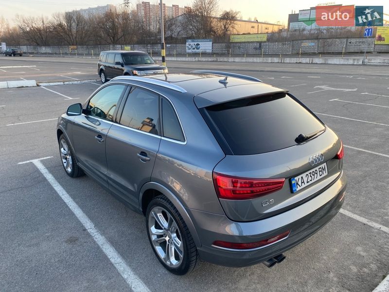 Позашляховик / Кросовер Audi Q3 2016 в Києві
