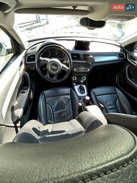 Позашляховик / Кросовер Audi Q3 2014 в Києві