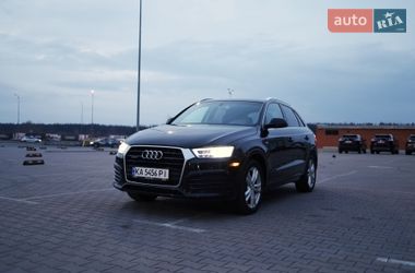 Внедорожник / Кроссовер Audi Q3 2015 в Киеве