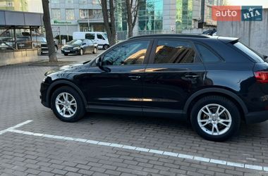 Внедорожник / Кроссовер Audi Q3 2014 в Киеве