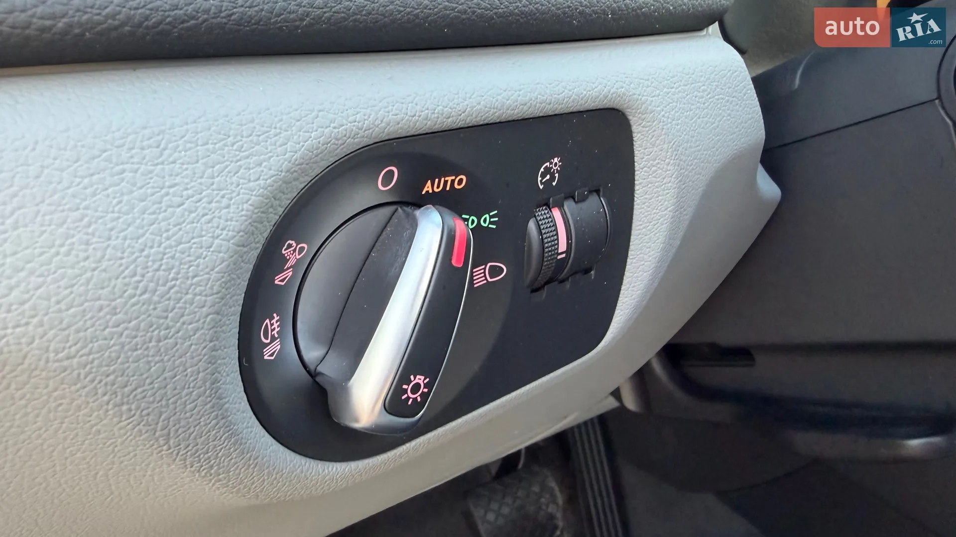 2018 Audi Q3 - мініатюра 21