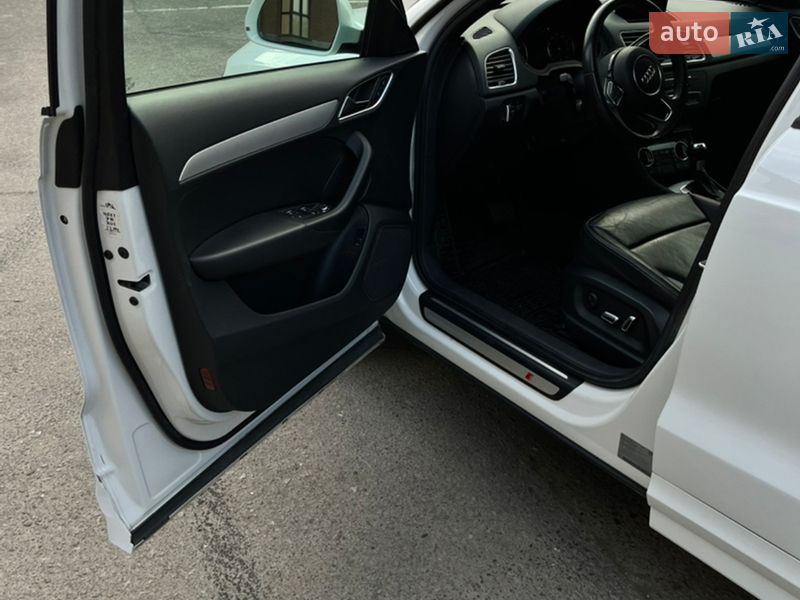 Позашляховик / Кросовер Audi Q3 2018 в Одесі фото 24 Позашляховик / Кросовер Audi Q3 2018 в Одесі