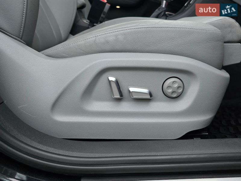 Внедорожник / Кроссовер Audi Q3 2017 в Ужгороде фото 55 Внедорожник / Кроссовер Audi Q3 2017 в Ужгороде