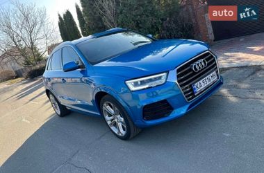 Внедорожник / Кроссовер Audi Q3 2015 в Киеве