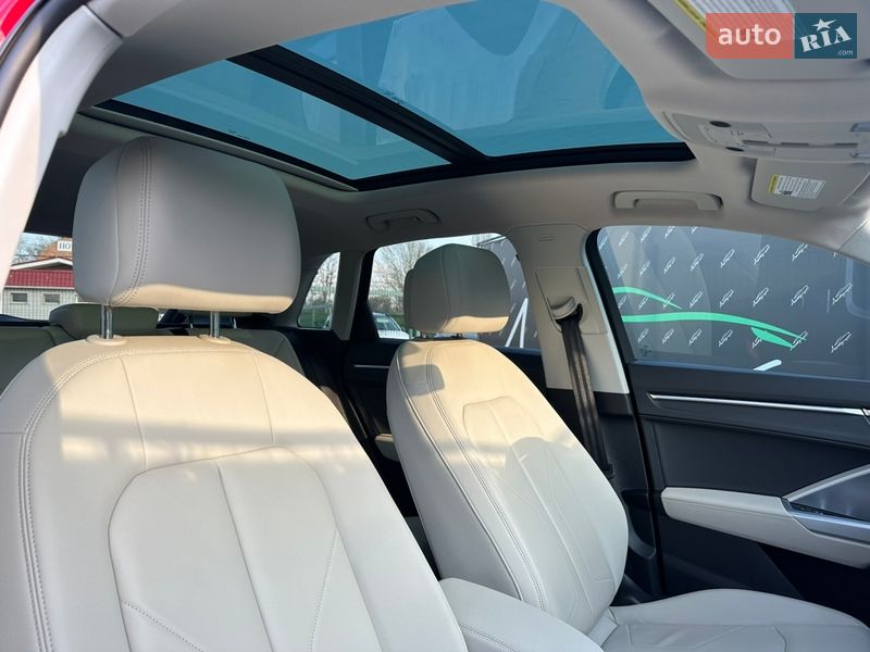 Внедорожник / Кроссовер Audi Q3 2024 в Киеве