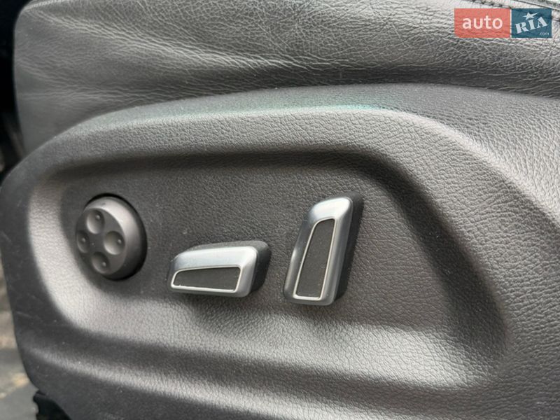 Внедорожник / Кроссовер Audi Q3 2017 в Старом Самборе фото 30 Внедорожник / Кроссовер Audi Q3 2017 в Старом Самборе