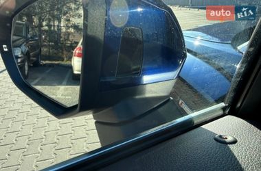 Внедорожник / Кроссовер Audi Q3 2020 в Киеве