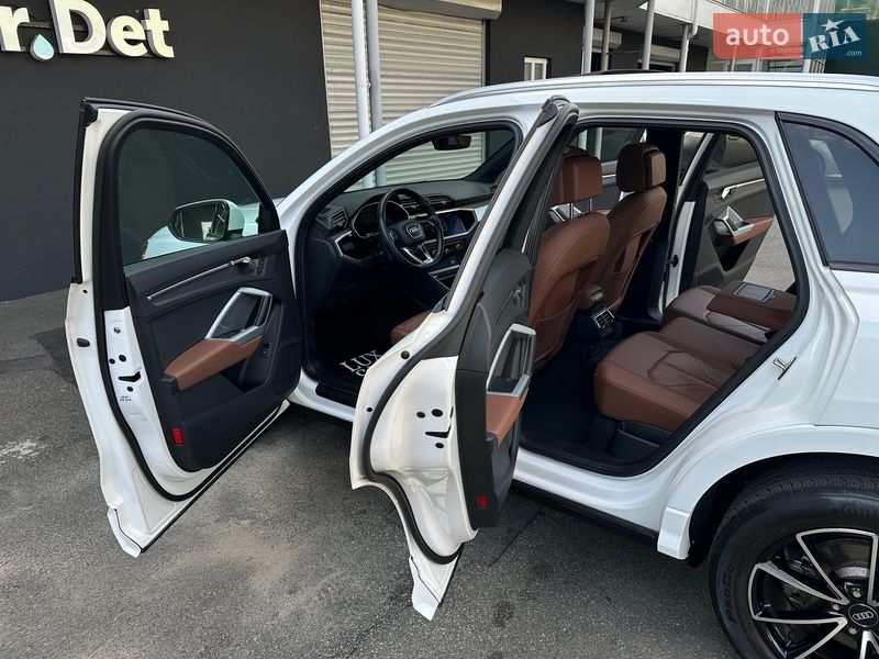 Внедорожник / Кроссовер Audi Q3 2019 в Киеве фото 38 Внедорожник / Кроссовер Audi Q3 2019 в Киеве