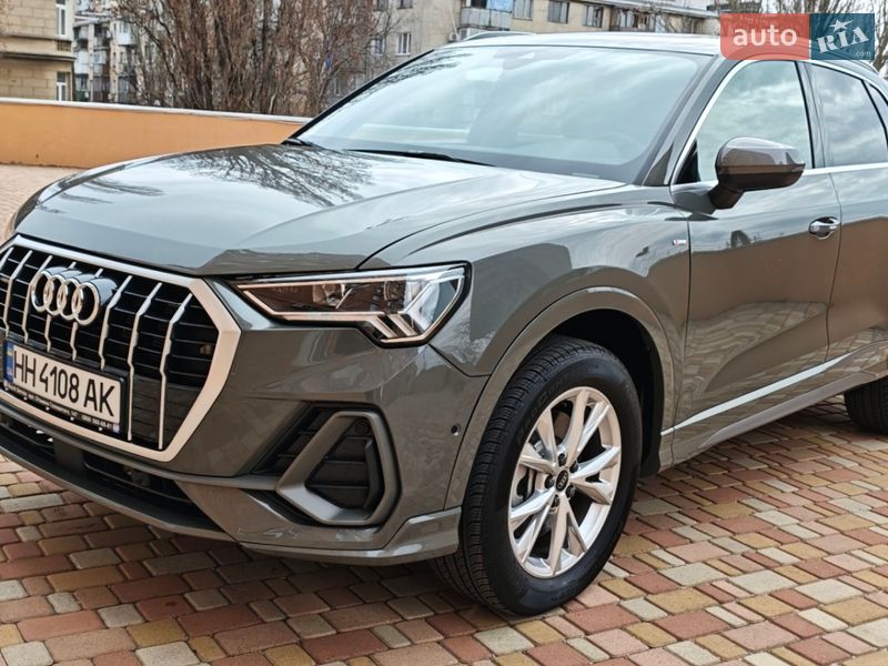 Позашляховик / Кросовер Audi Q3 2025 в Одесі фото Позашляховик / Кросовер Audi Q3 2025 в Одесі