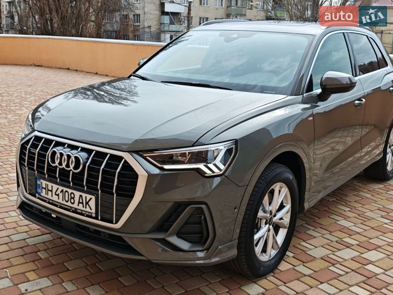 Позашляховик / Кросовер Audi Q3 2025 в Одесі фото 20 Позашляховик / Кросовер Audi Q3 2025 в Одесі