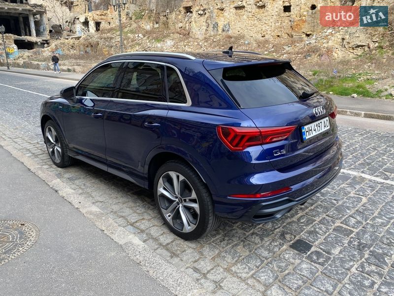 Позашляховик / Кросовер Audi Q3 2020 в Одесі фото 5 Позашляховик / Кросовер Audi Q3 2020 в Одесі