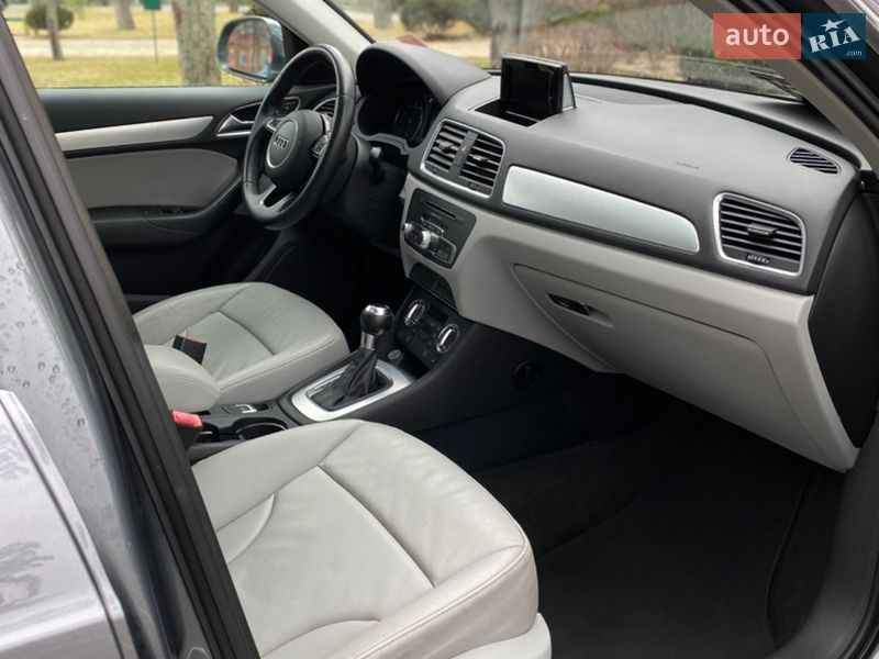 Внедорожник / Кроссовер Audi Q3 2015 в Харькове фото 9 Внедорожник / Кроссовер Audi Q3 2015 в Харькове