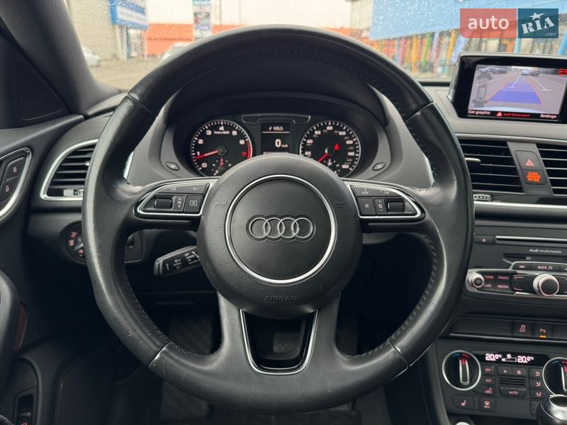 Внедорожник / Кроссовер Audi Q3 2017 в Киеве
