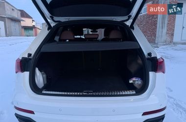 Внедорожник / Кроссовер Audi Q3 2022 в Каменец-Подольском