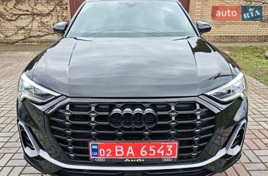Позашляховик / Кросовер Audi Q3 2022 в Запоріжжі