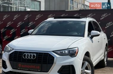 Позашляховик / Кросовер Audi Q3 2019 в Сумах