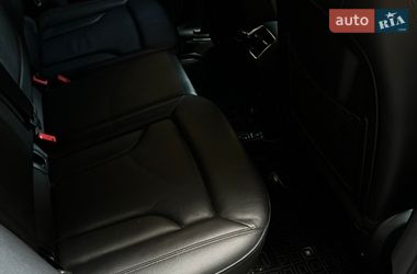 Позашляховик / Кросовер Audi Q3 2018 в Одесі