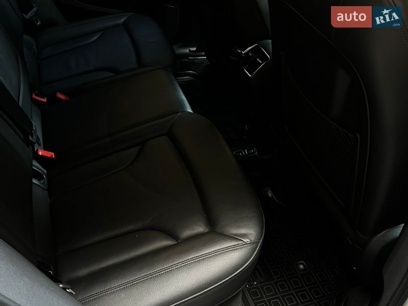 Позашляховик / Кросовер Audi Q3 2018 в Одесі