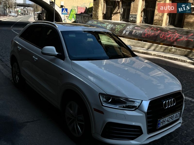 Позашляховик / Кросовер Audi Q3 2018 в Одесі