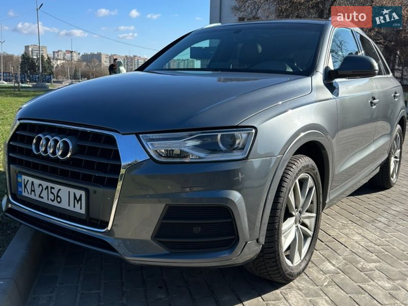 Внедорожник / Кроссовер Audi Q3 2015 в Сумах