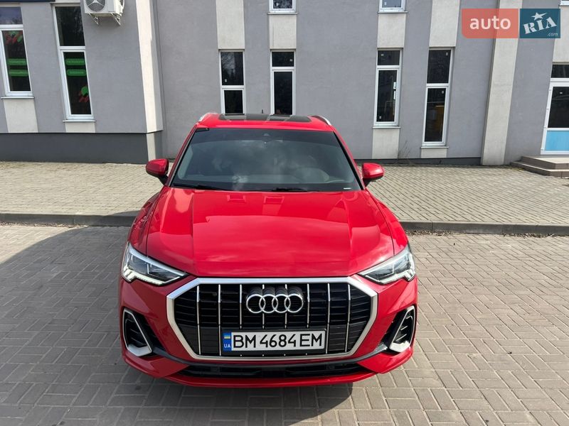 Внедорожник / Кроссовер Audi Q3 2019 в Сумах