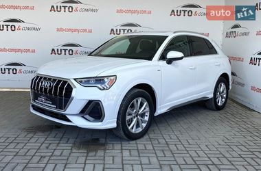 Внедорожник / Кроссовер Audi Q3 2023 в Львове