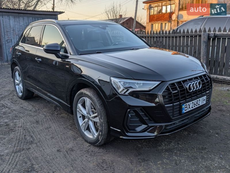 Позашляховик / Кросовер Audi Q3 2019 в Шепетівці