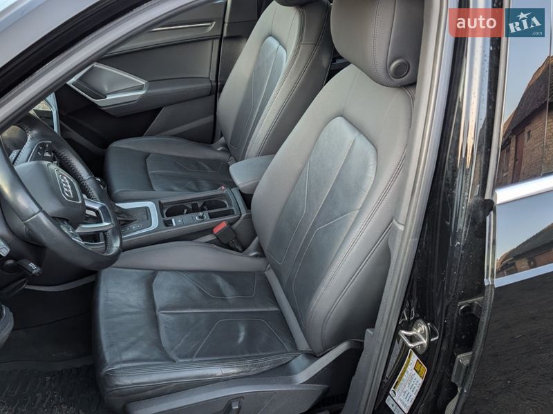 Позашляховик / Кросовер Audi Q3 2019 в Шепетівці