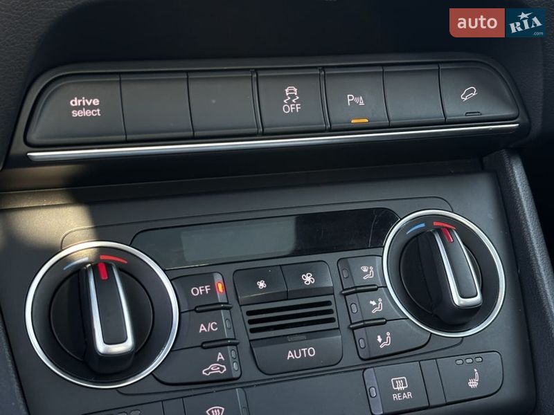 Позашляховик / Кросовер Audi Q3 2016 в Білогородці фото 18 Позашляховик / Кросовер Audi Q3 2016 в Білогородці